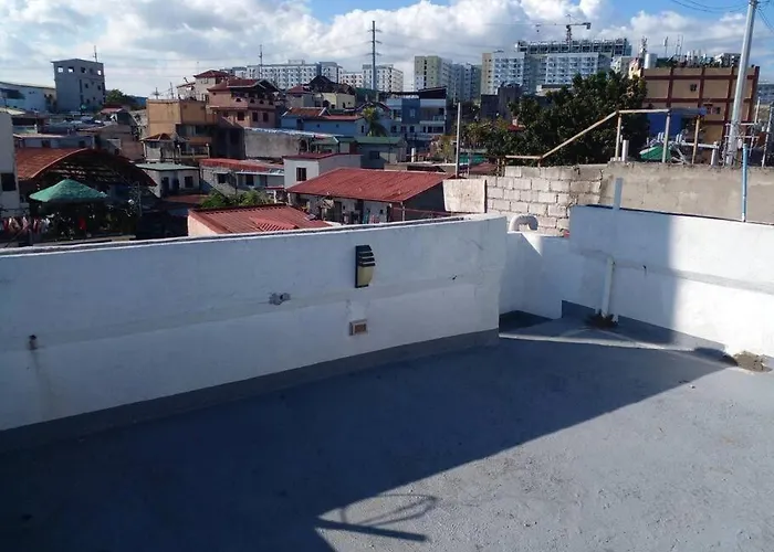 Taguig Near Arca South * Manilla
